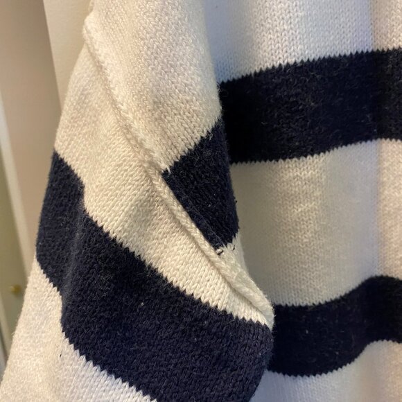 Chandail rayé bleu blanc cassé et col marin - Picture 4 of 5